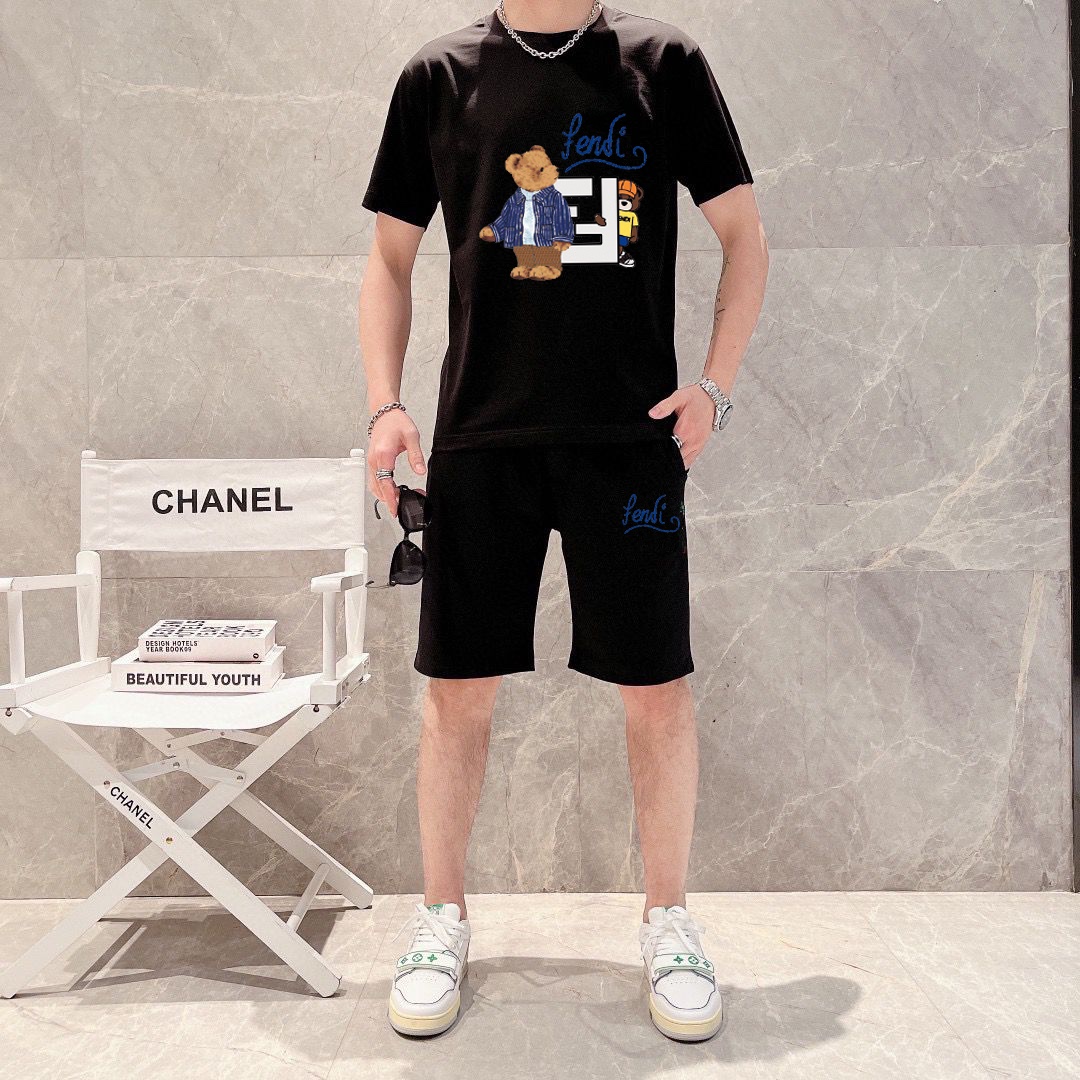 Brand FENDI 2023 new men s short sleeved shorts suit Synchronous sales on the official website High end version on the market Delicate and soft bg